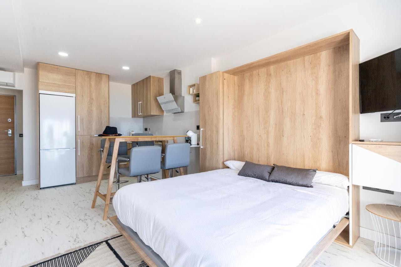 Expoholidays- Apartaments Paseo Maritimo Almeria Exterior photo