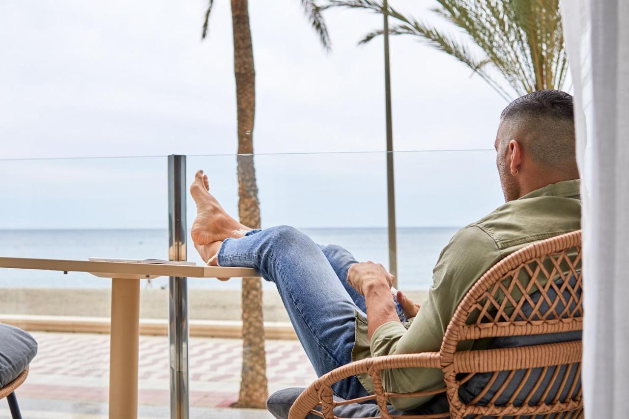 Expoholidays- Apartaments Paseo Maritimo Almeria Exterior photo