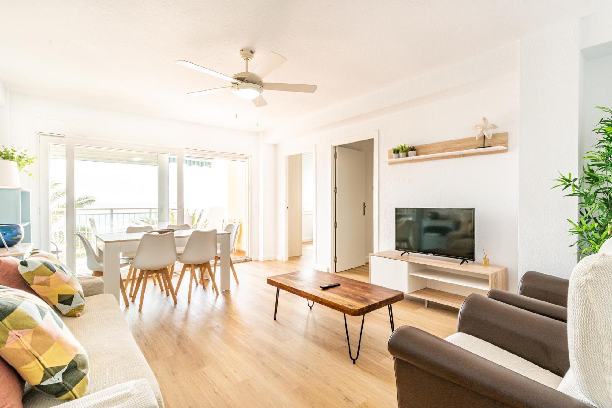 Expoholidays- Apartaments Paseo Maritimo Almeria Exterior photo